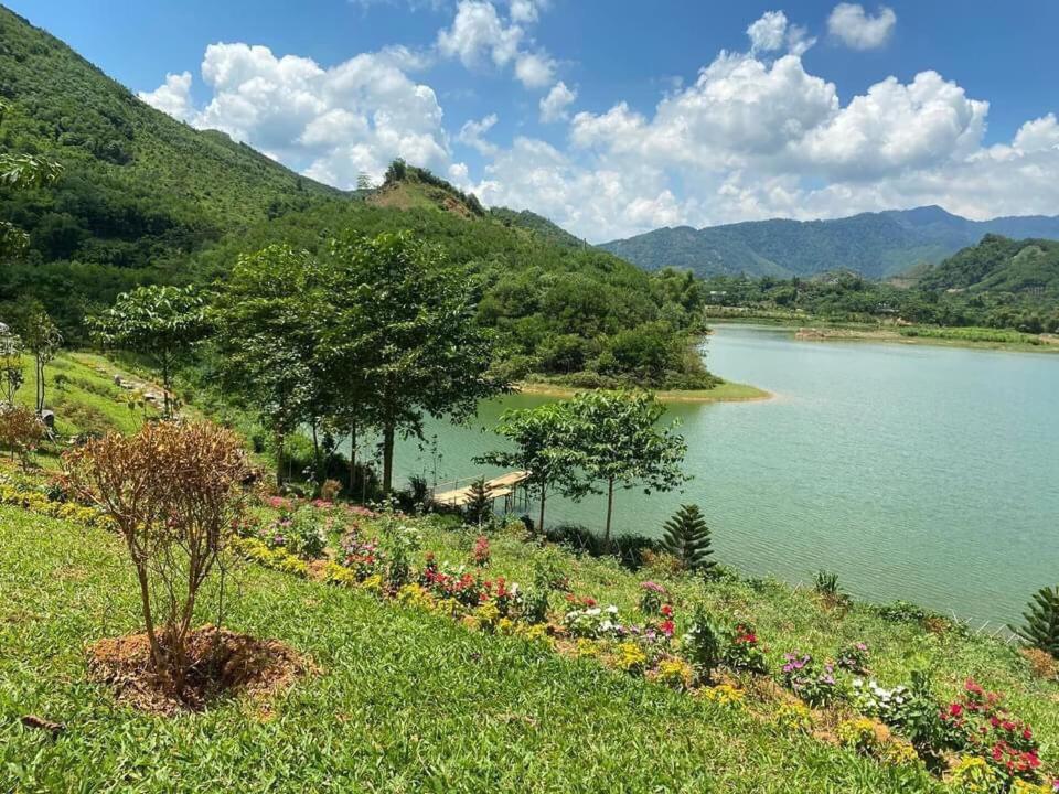 Ho Tam Homestay Hòa Bình Esterno foto